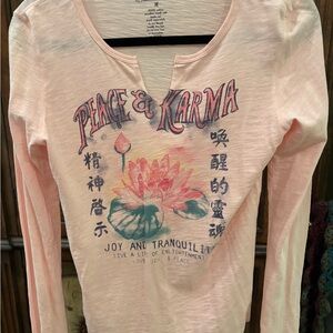 Lucky Tees Women’s Peace & Karma Long Sleeve Graphic Top – Medium
